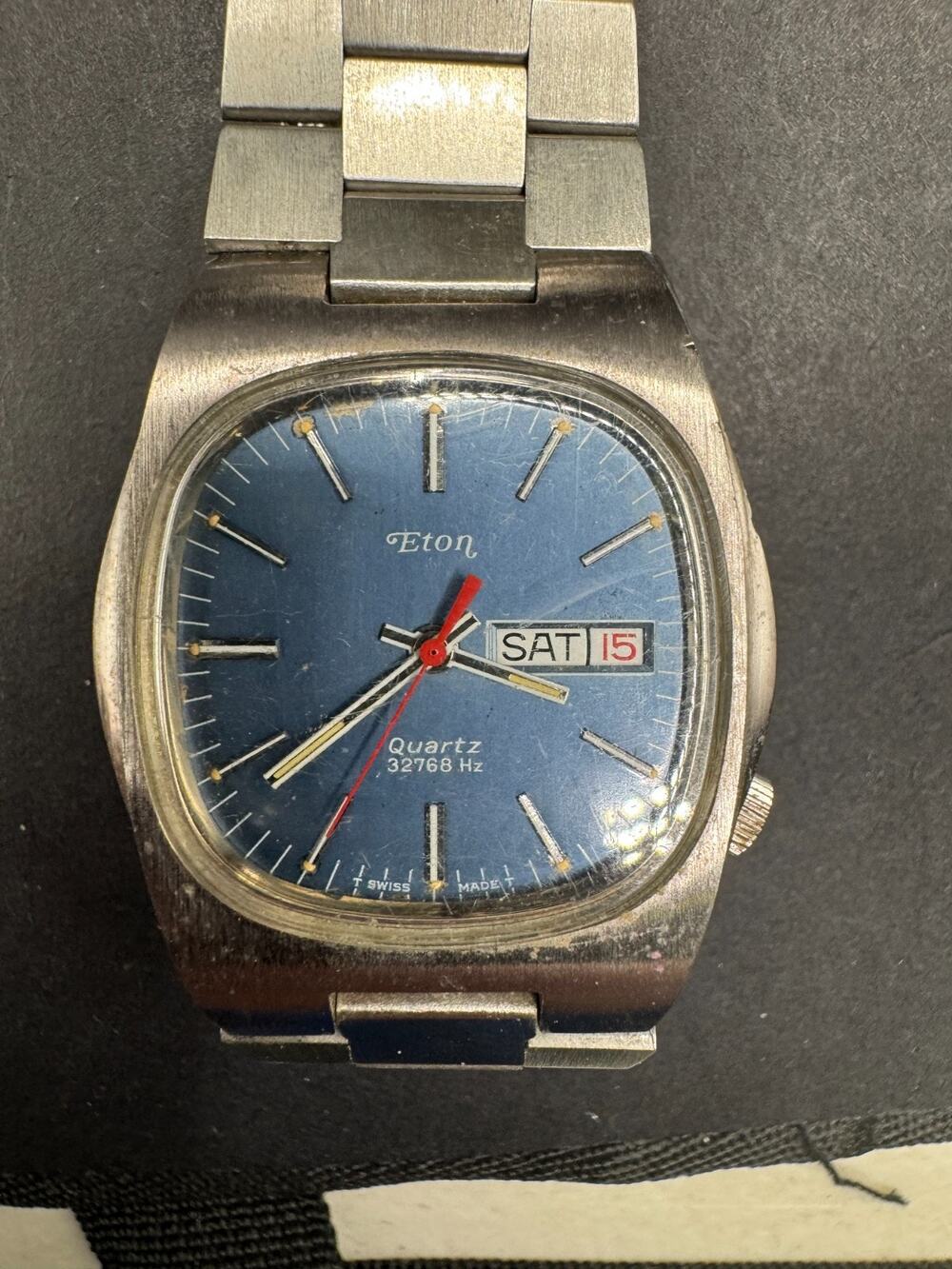 Vtg Eton Quartz Watch Blue Dial Stainless Steel Day/Date 32768 Swiss Made 31mm